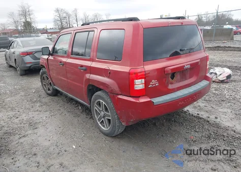 2008 Jeep Patriot Sport from USA, damaged, VIN 1J8FF28W18D714696